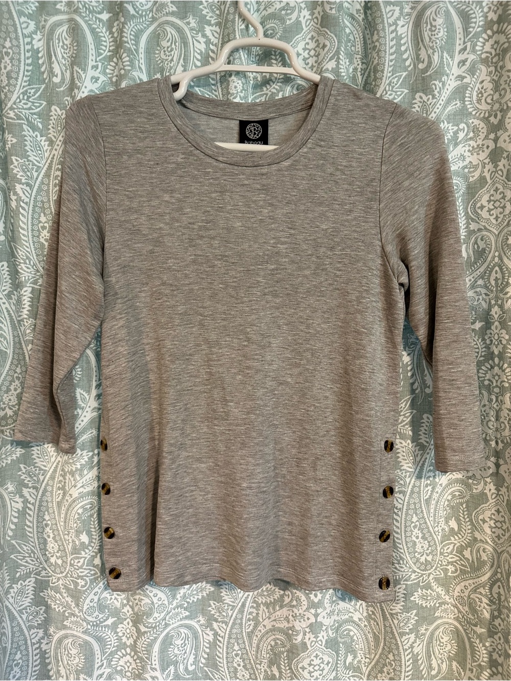 bobeau Gray 3/4 Sleeve Top with Side Buttons